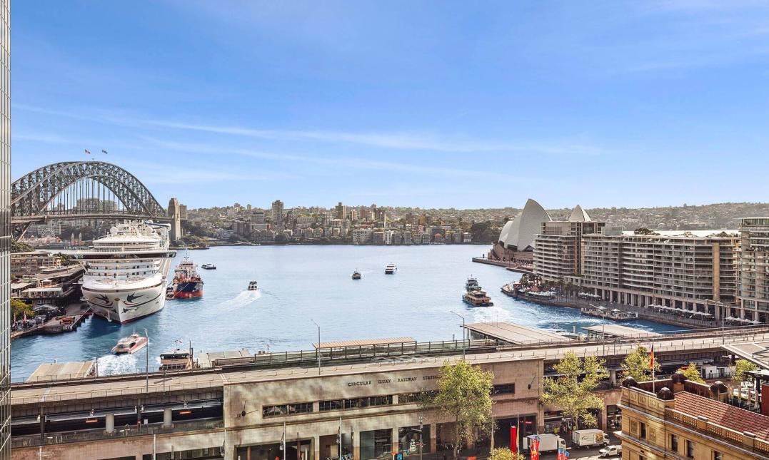 7 Macquarie Place