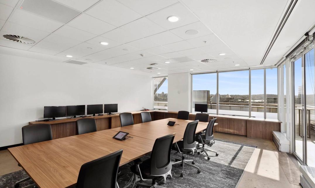 7 Macquarie Place